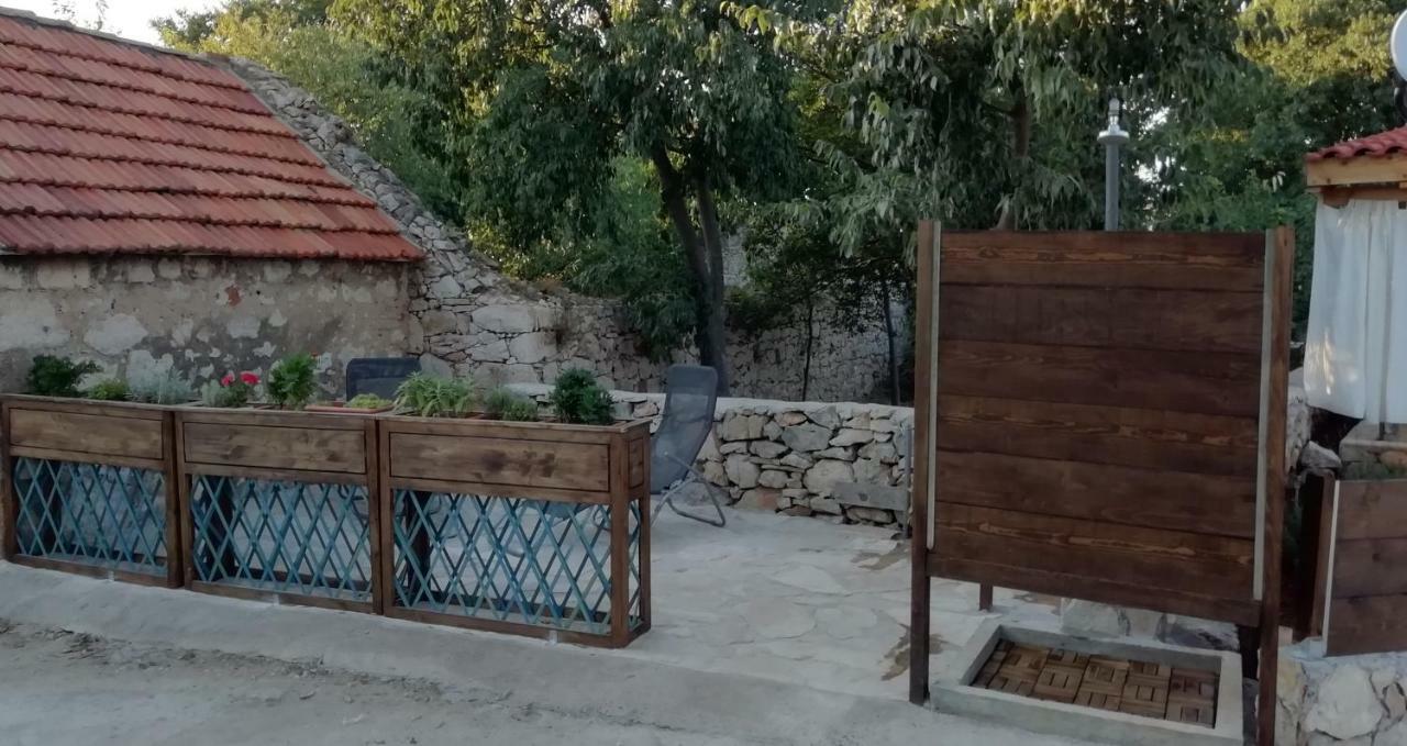 Krka Waterfalls Stonehouse Roko Lozovac Buitenkant foto