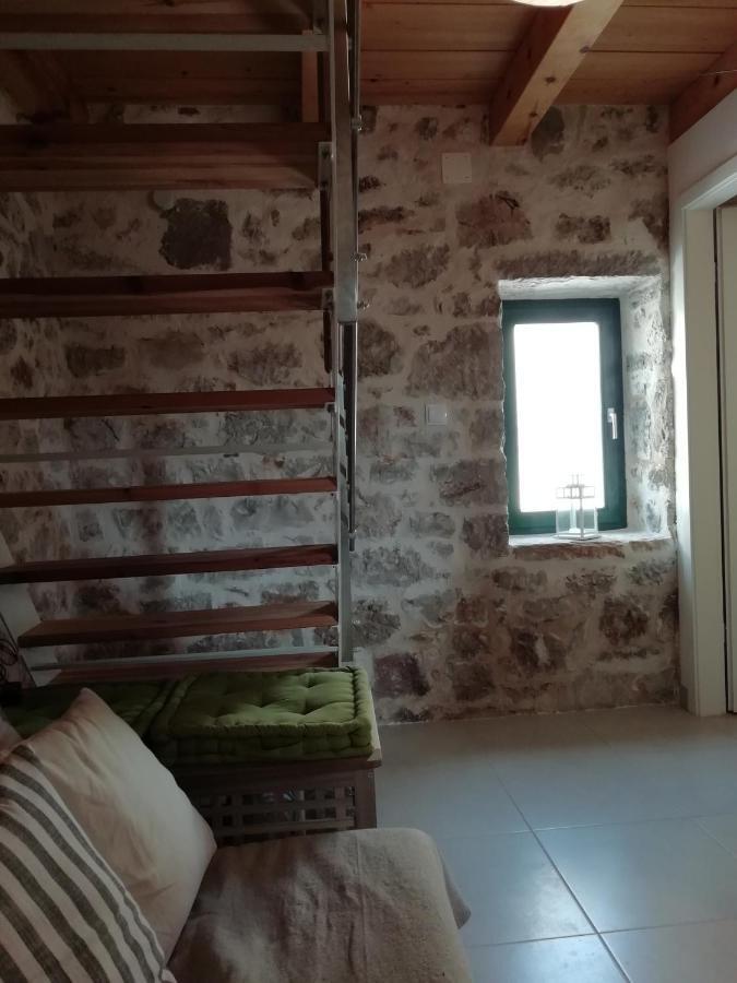 Krka Waterfalls Stonehouse Roko Lozovac Buitenkant foto