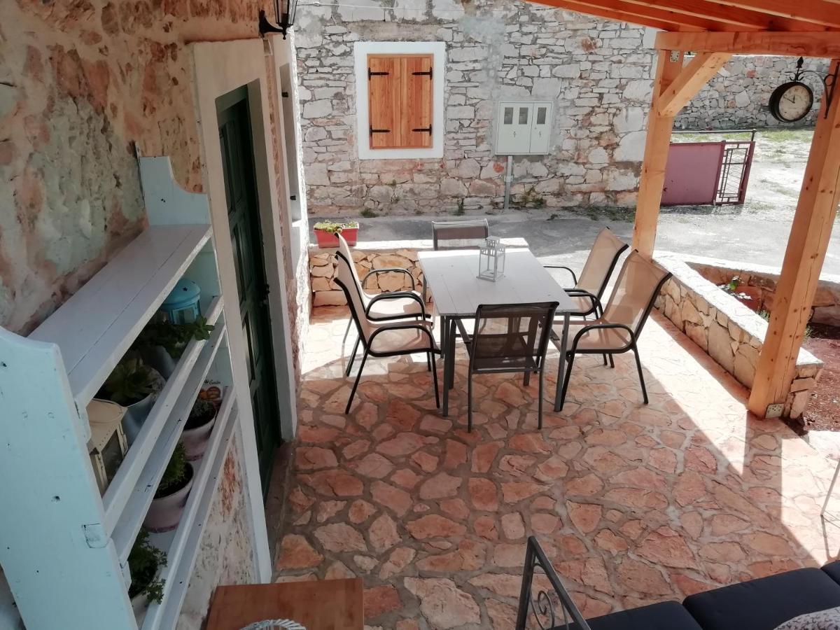 Krka Waterfalls Stonehouse Roko Lozovac Buitenkant foto